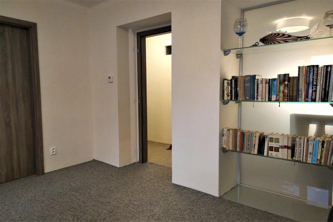 Apartman Banska Bystrica Fortnicka Bagian luar foto